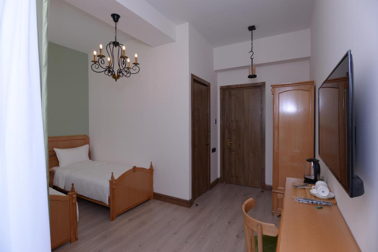 Old Avenue Hotel Gyumri Eksteriør bilde