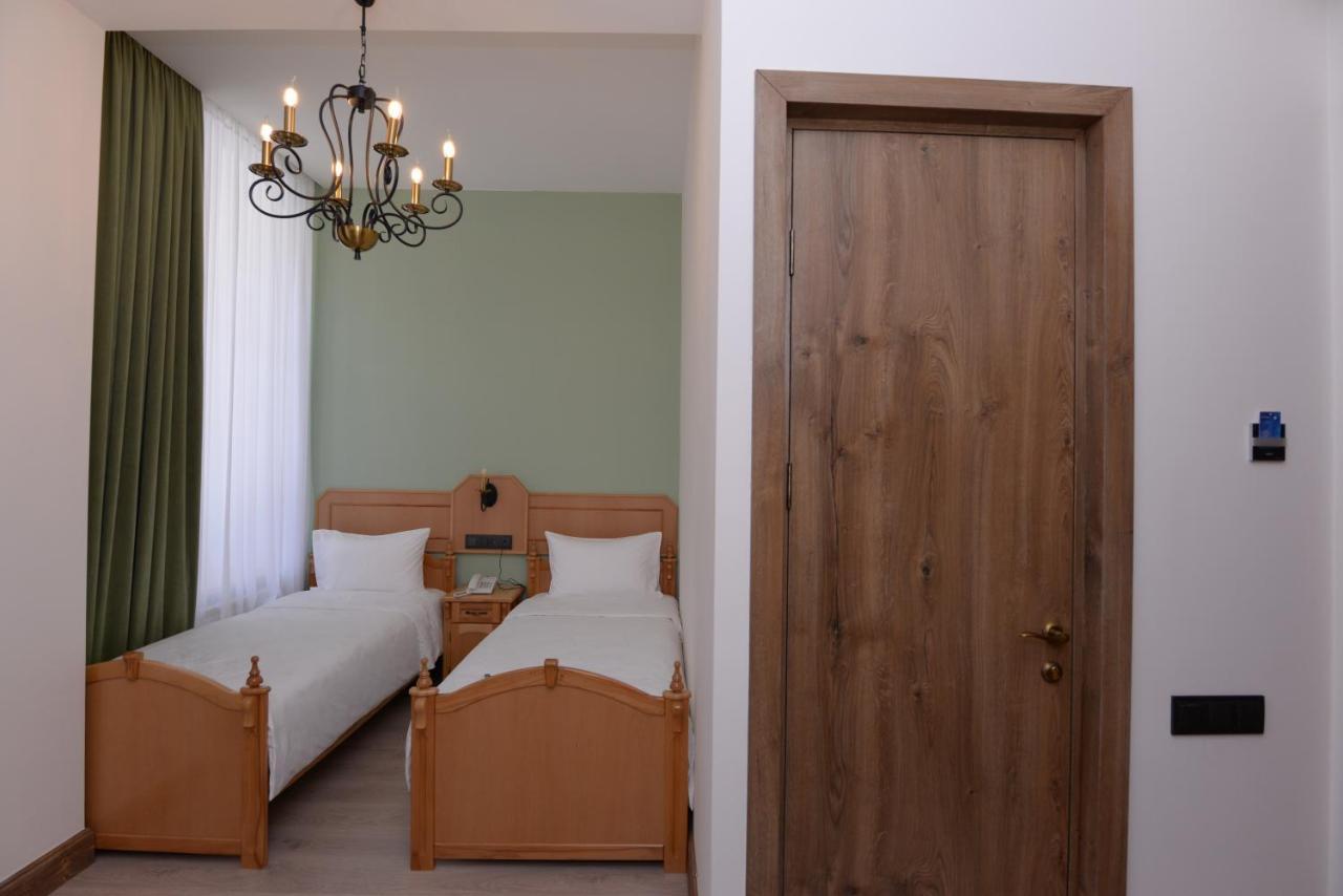 Old Avenue Hotel Gyumri Eksteriør bilde