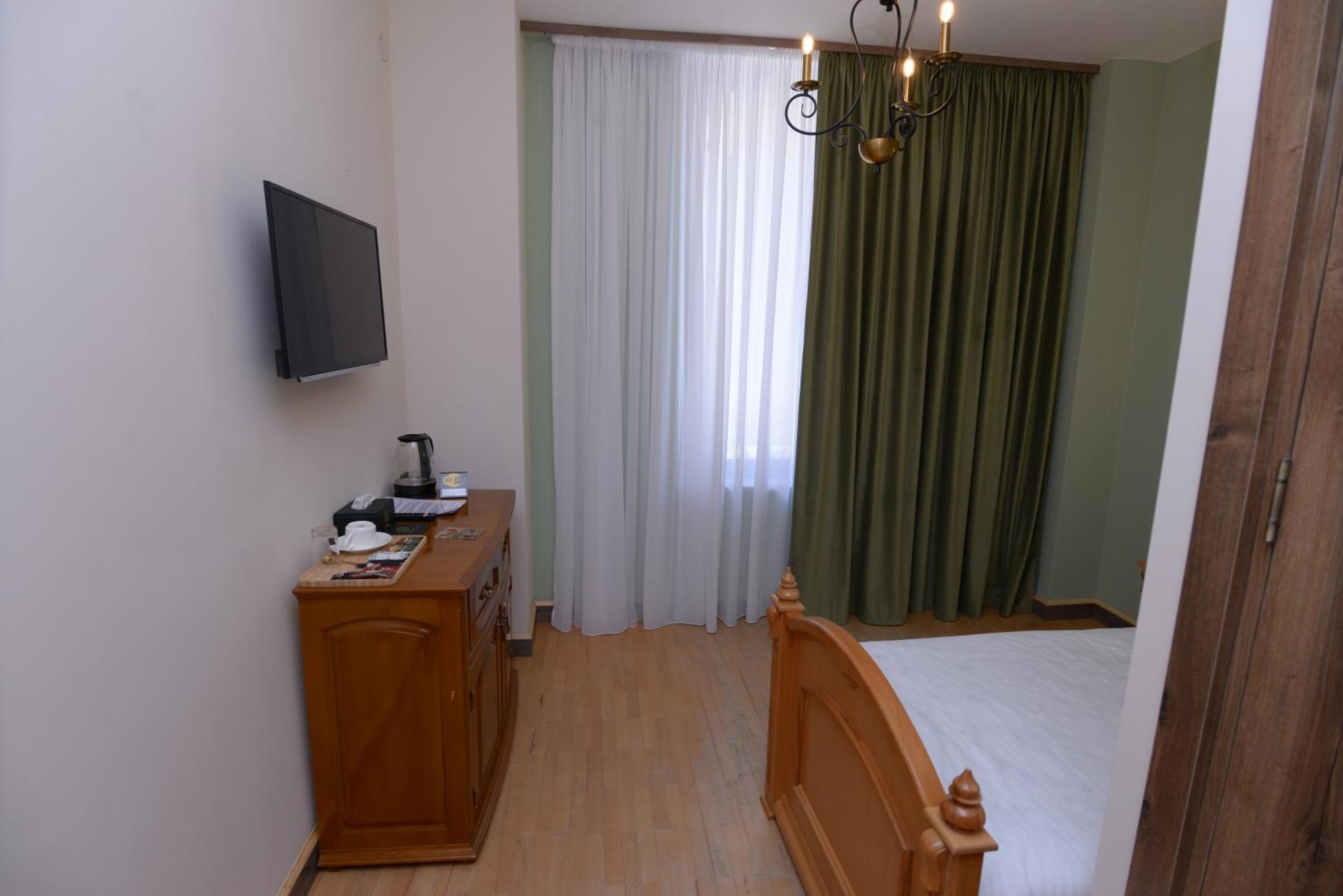 Old Avenue Hotel Gyumri Eksteriør bilde